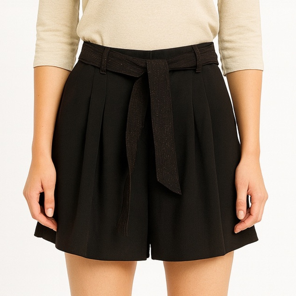 White House Black Market Pleated Full Shorts - Picture 9 of 10